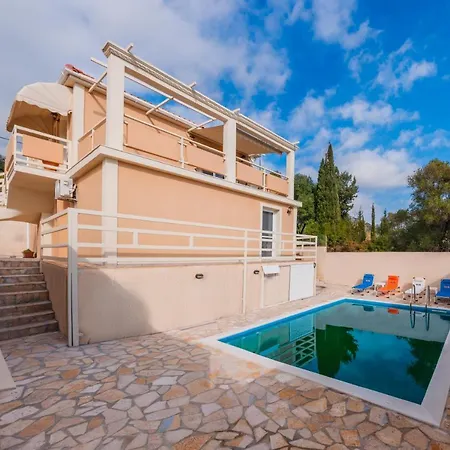 Magnolia Villa Ratzaklion